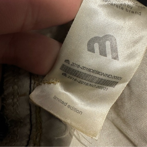 Rare 1/1 Sample Designer Denim - Picture 8 of 9